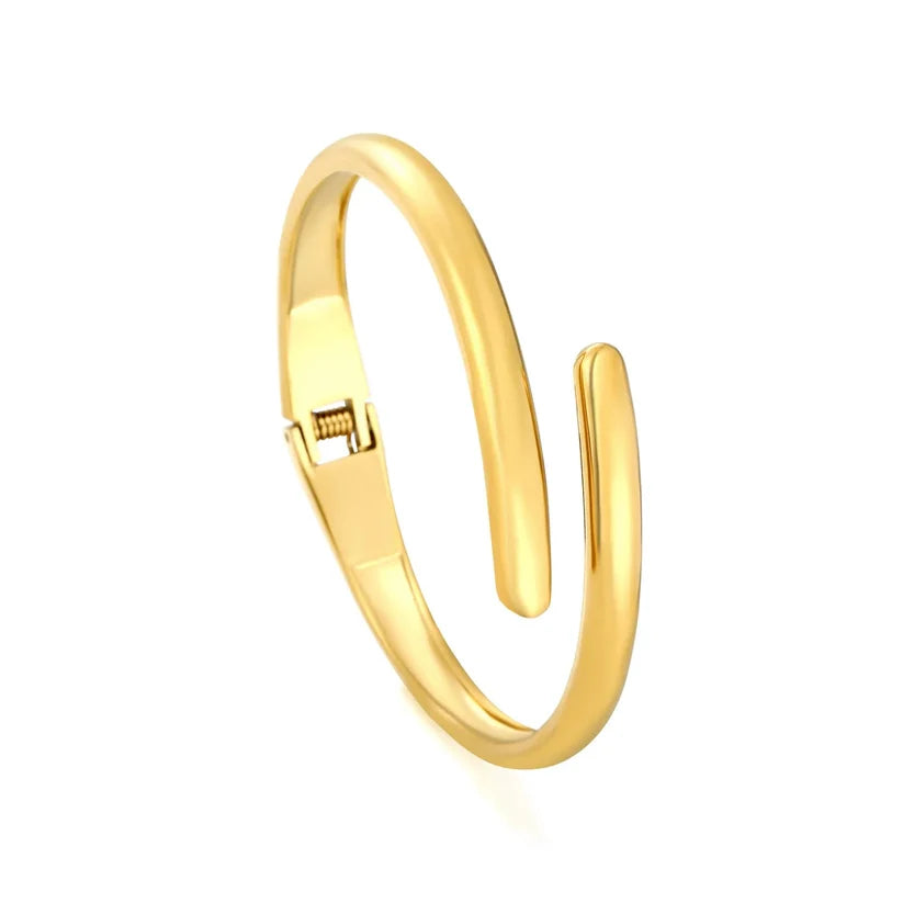 Adult Gold-Plated Crisscross Arc Bangle